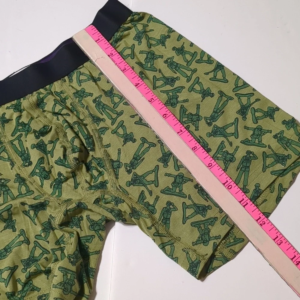 MeUndies NEW  2 pairs of Boxers Brief  Men's size Medium